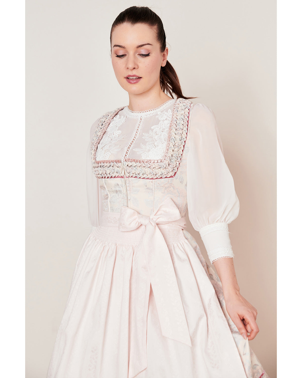 kr-ger-collection-dirndl-clara-112866-rose-70cm image 5