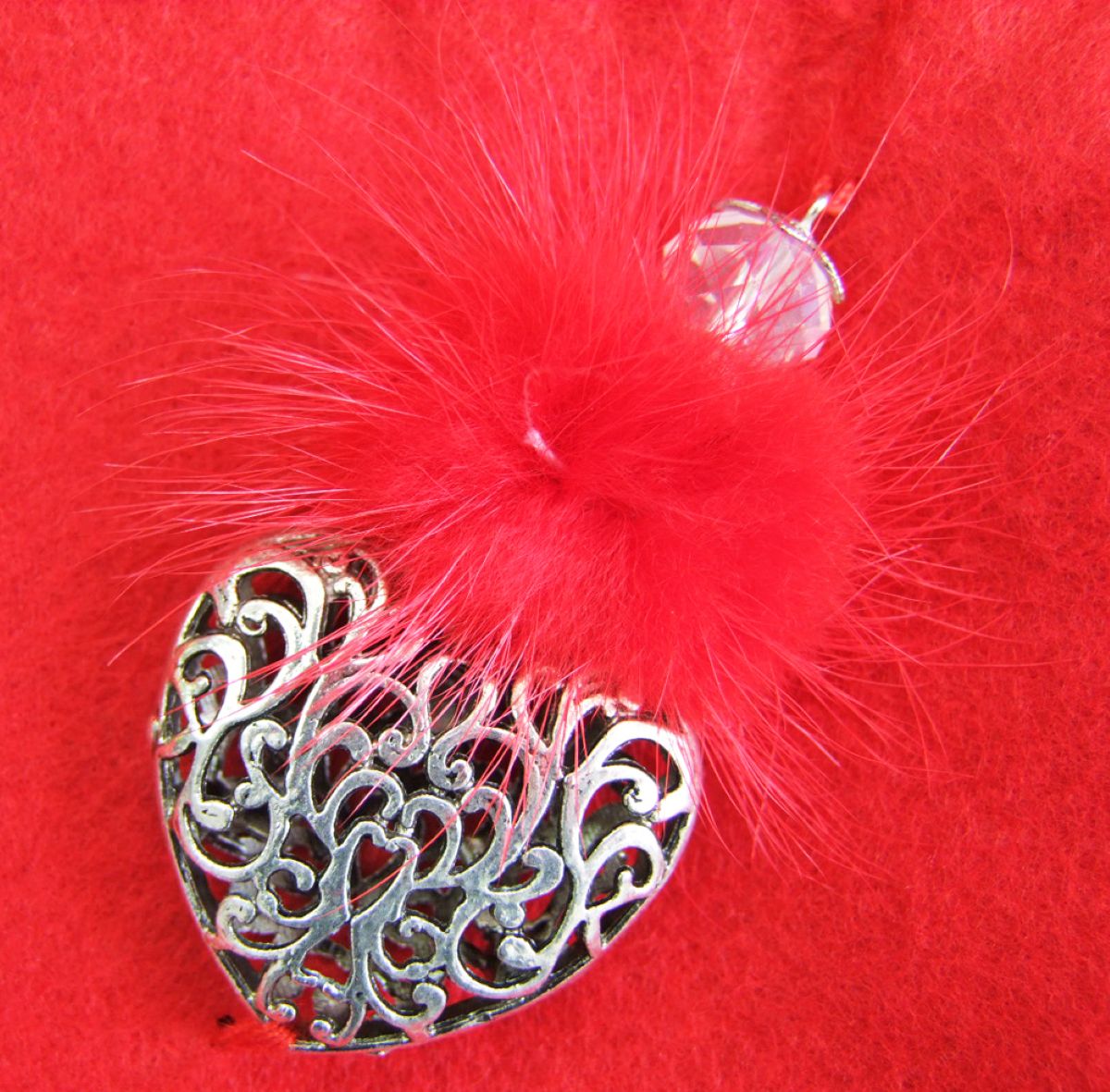 trachtenland-herz-trachten-handtasche-mit-herzanh-nger-rot-filz image 6
