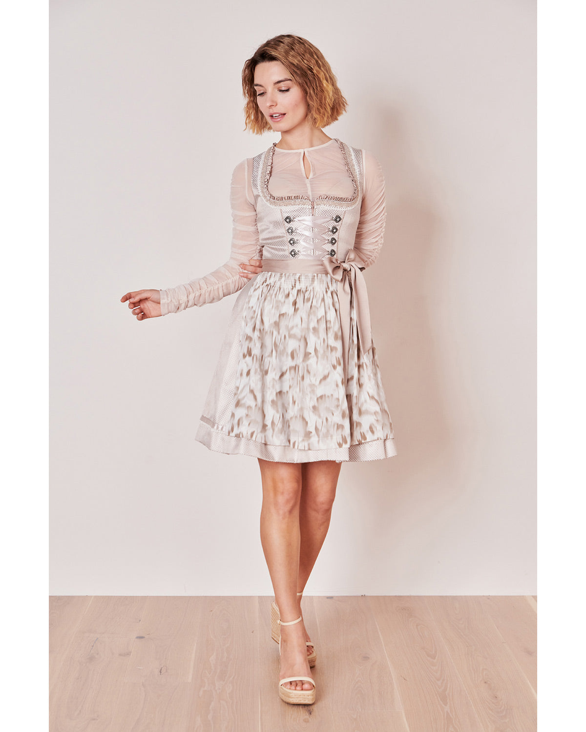 kr-ger-madl-dirndl-nemi-416367-natur-50-cm-mini-dirndl image 7