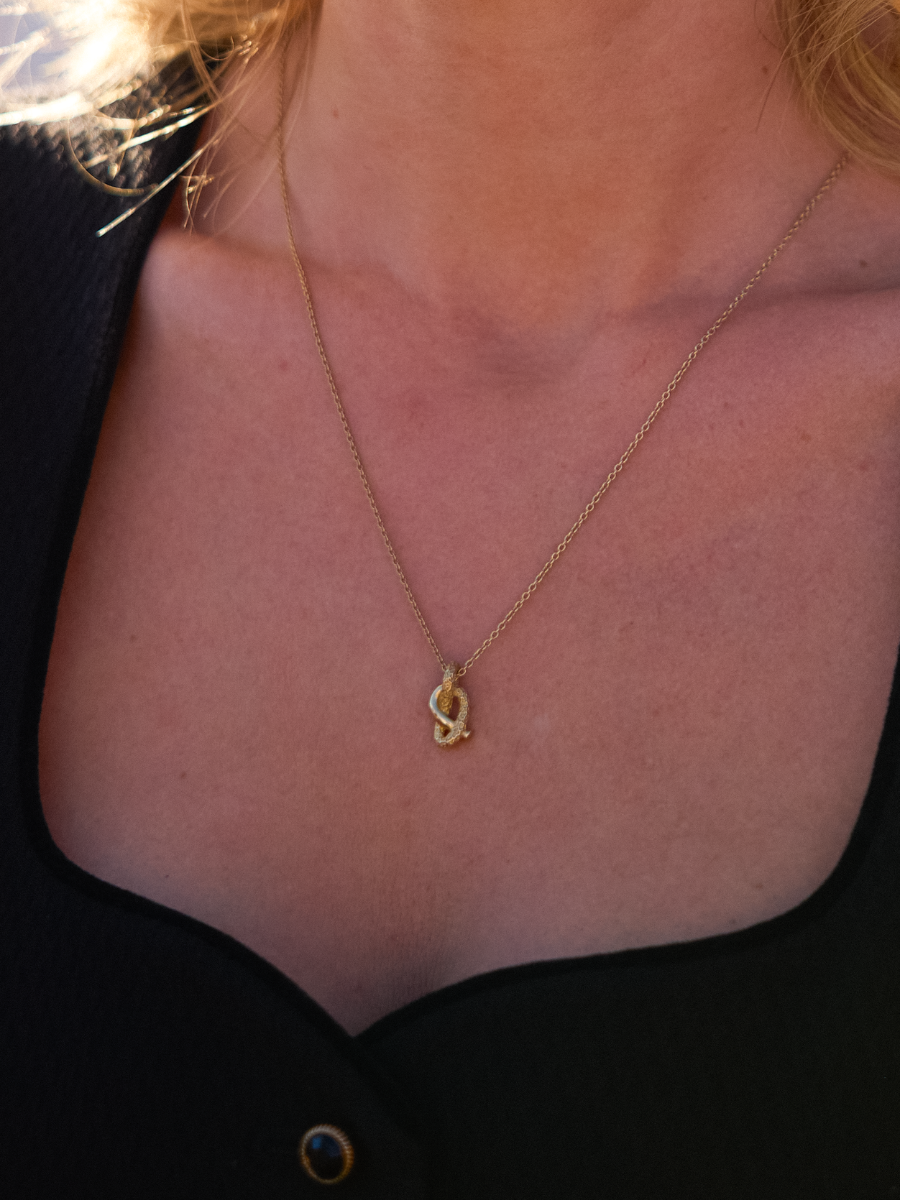 heimatgl-ck-pretzelle-knoten-kette-gold-vermeil image 5