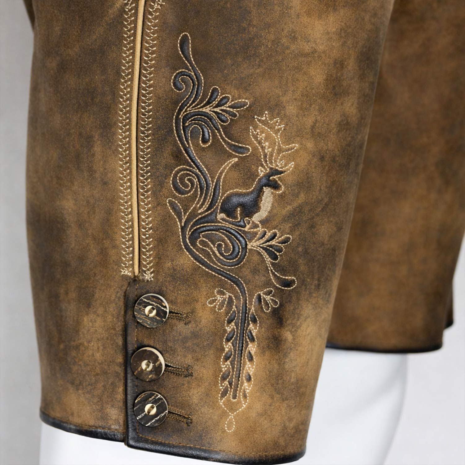 trachtenland-maddox-kurze-herren-lederhose-mandlach-mit-g-rtel-camel-braun image 8