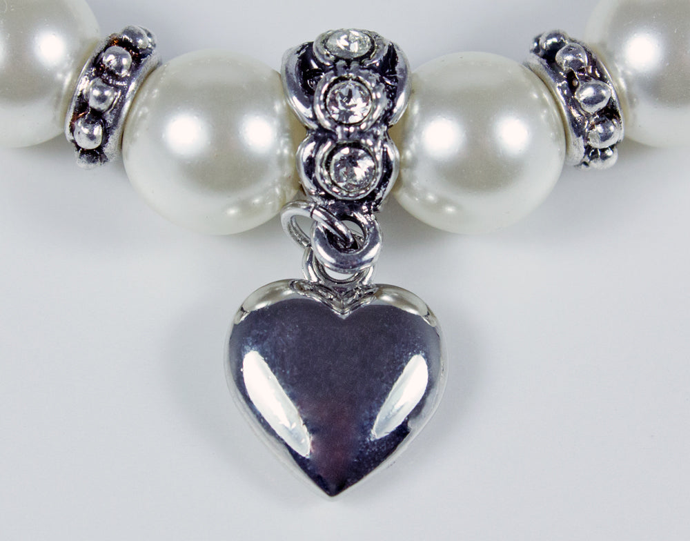 trachtenland-luisia-perlenarmband-kayla-mit-drei-anh-ngern image 4