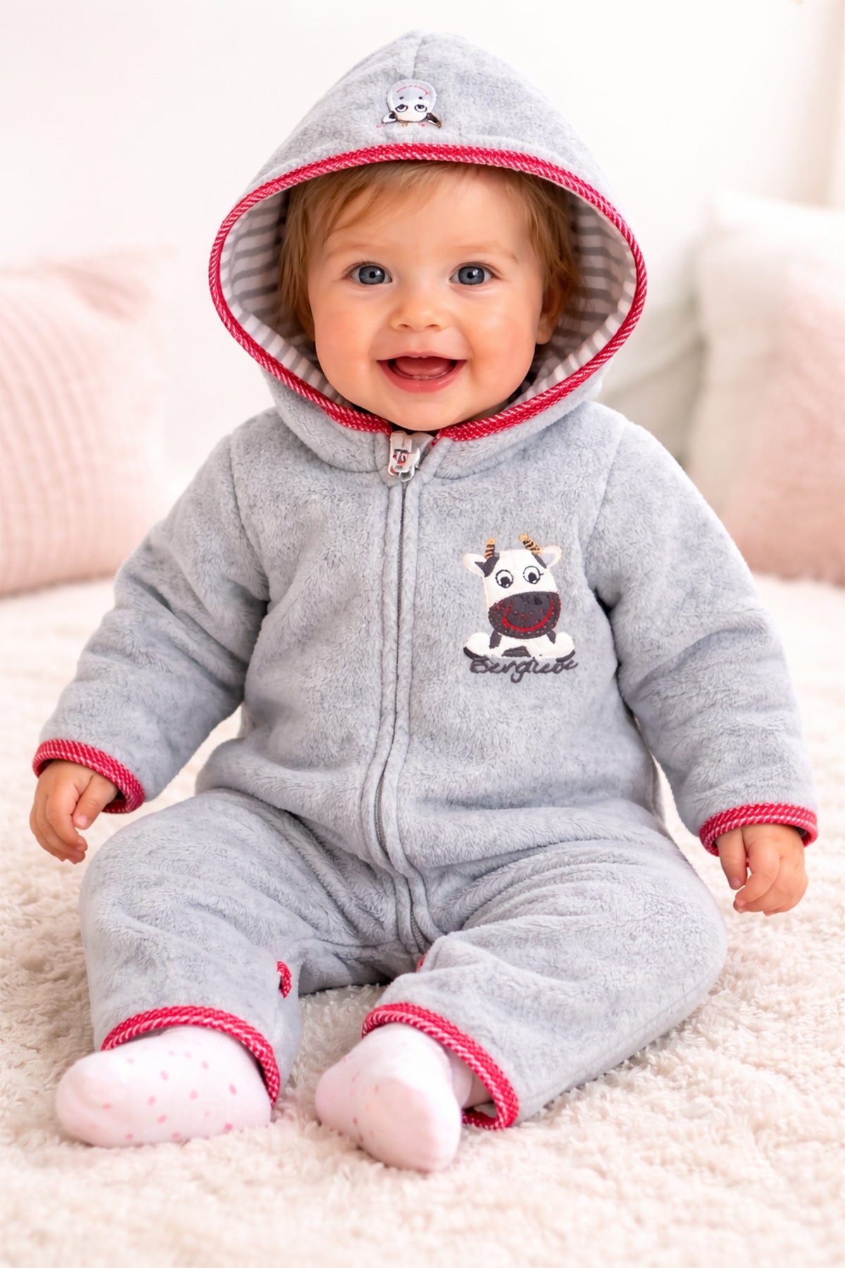 trachtenland-bondi-baby-fleece-overall-kuh-93665-grau-strampler image 3