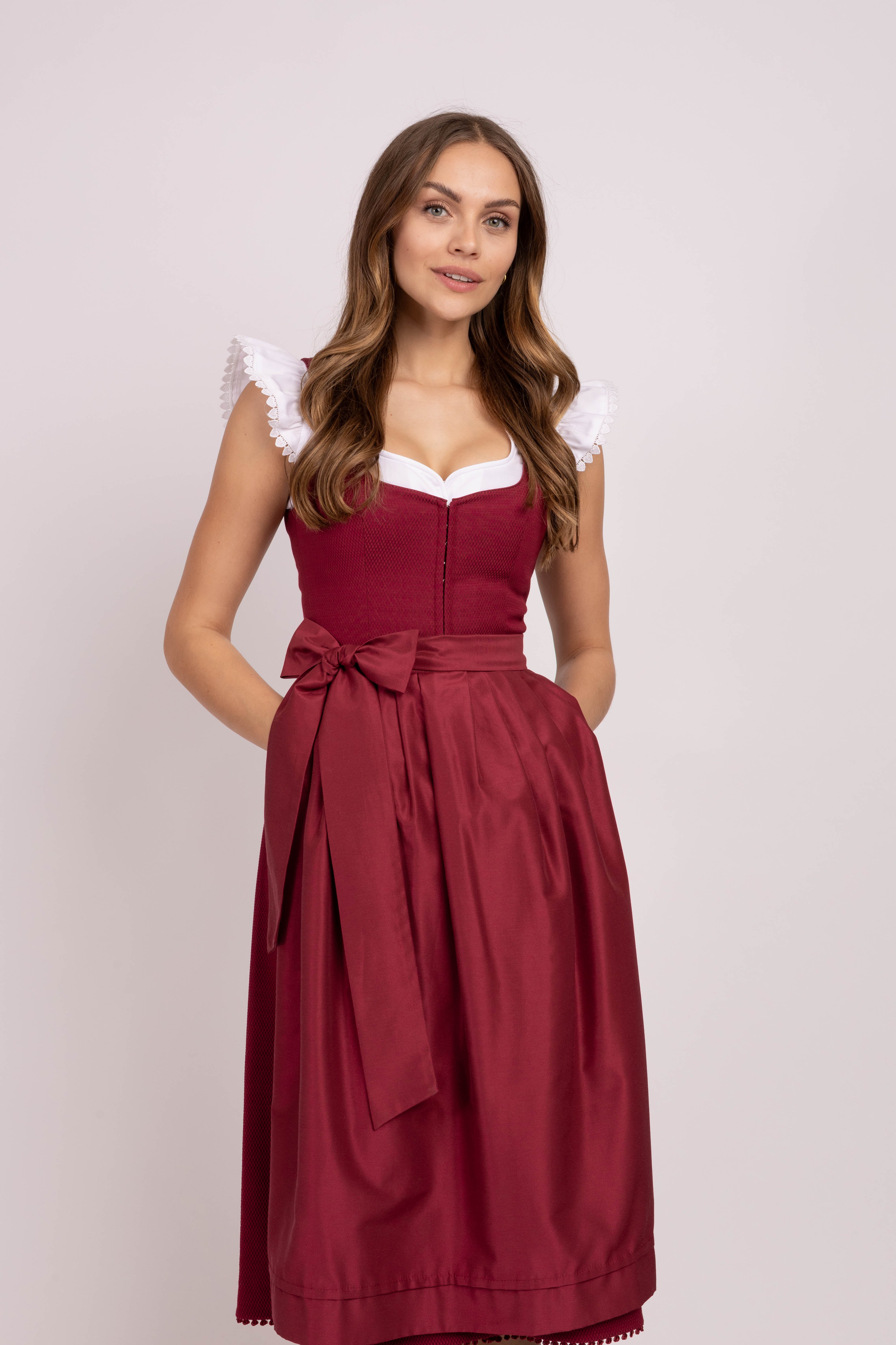 heimatgl-ck-bluse-hanni-herz-damen-baumwollbluse-herzausschnitt-fl-gel-rmel image 7