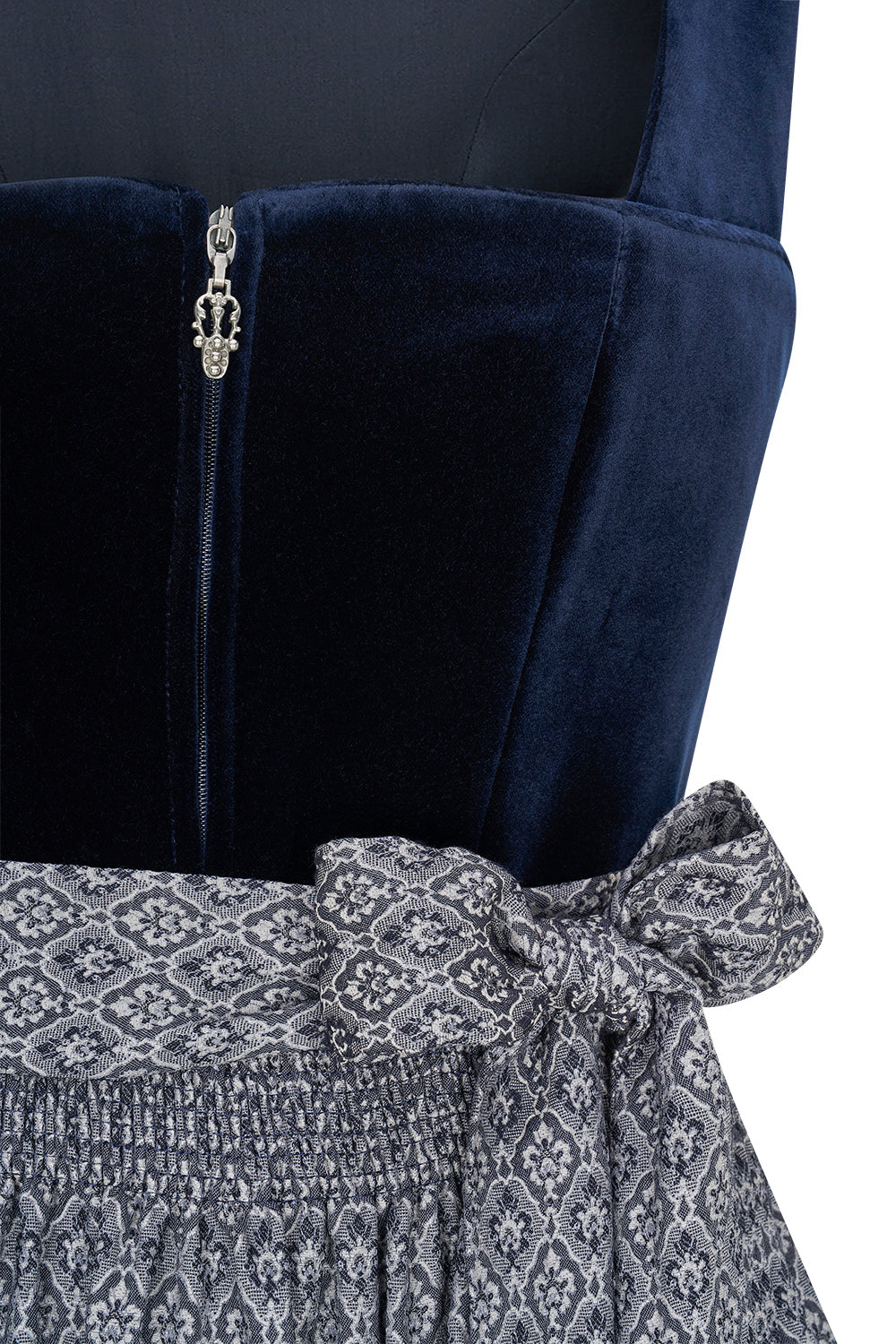 felicitas-damen-dirndl-deleila-70-cm-aus-samt-und-feincord-mit-sch-rze image 4