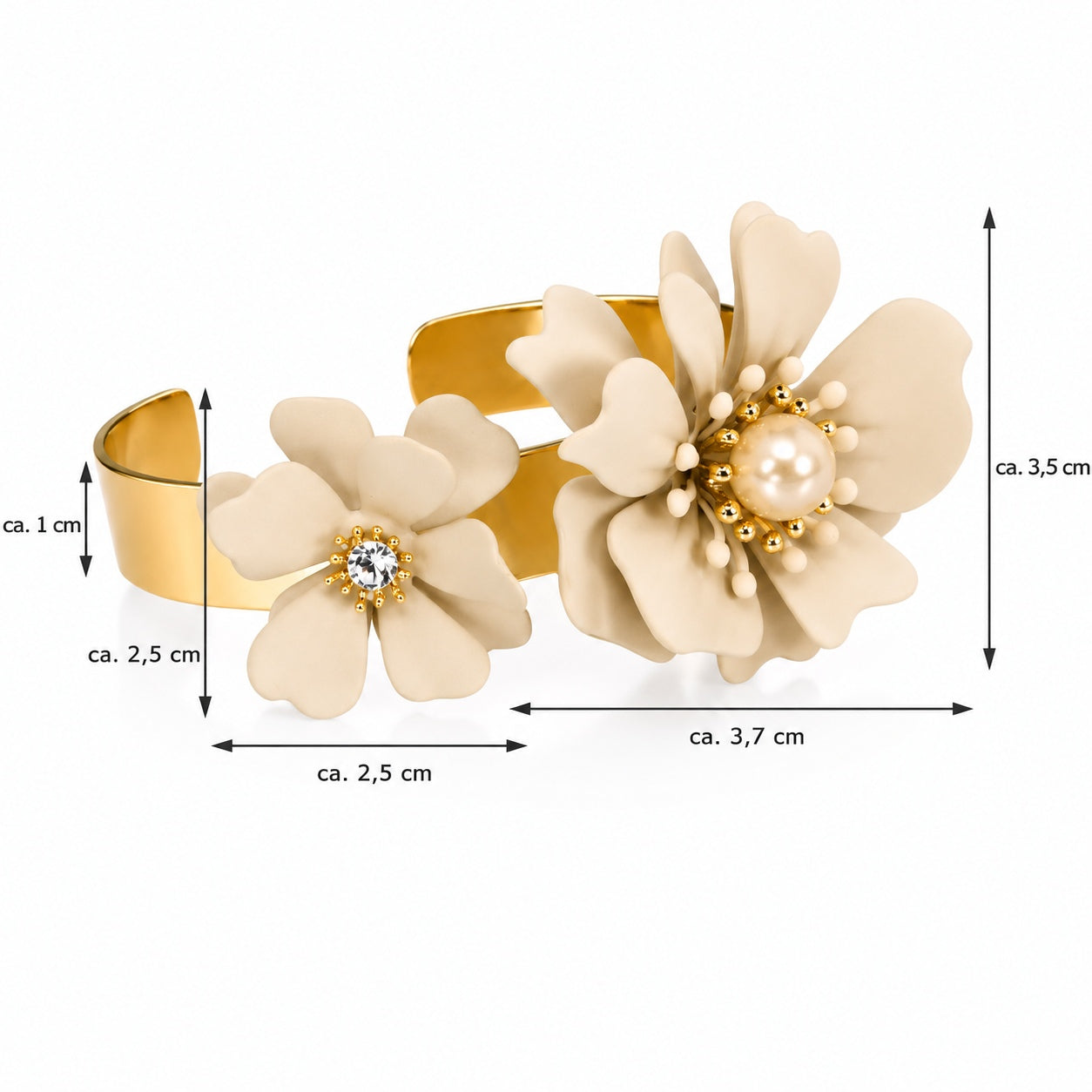 luisia-armreif-armspange-nelia-mit-blumen-16-karat-vergoldet-sand image 4